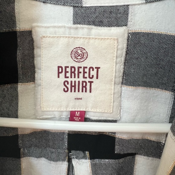 SO button down flannel - Picture 3 of 5